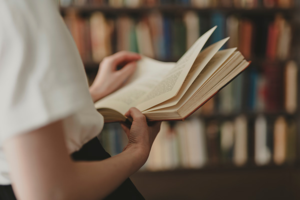 教養も身に付く！おすすめのビジネス教養書3選を紹介！