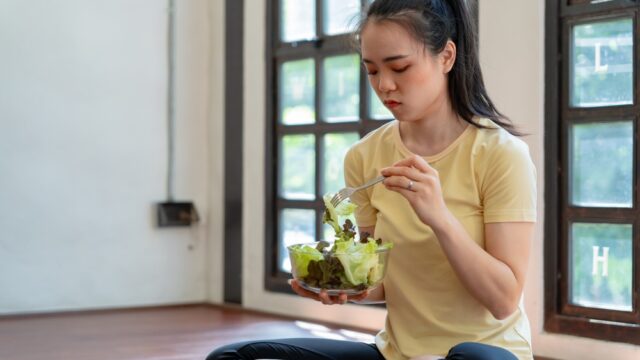 つらい食事制限や運動は長くは続きにくいです。食事と運動に加え、医療ダイエットという選択肢もあります。