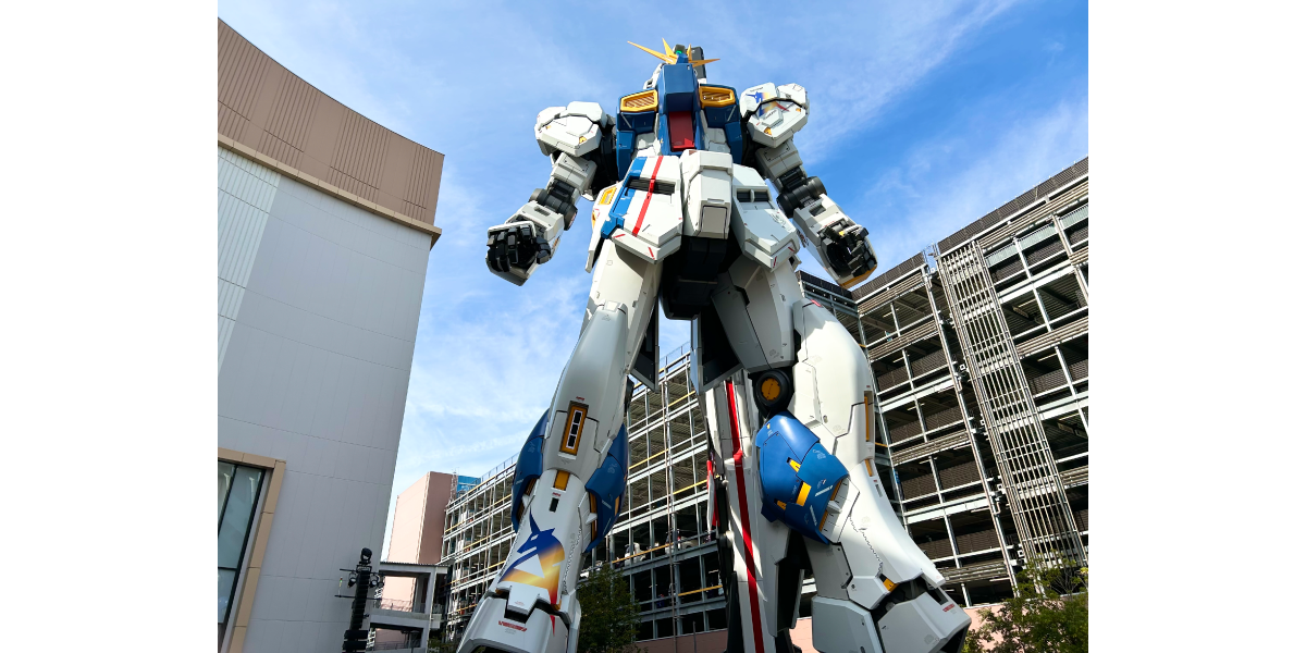 ららぽーと福岡のガンダムは等身大！観光スポットや写真映え