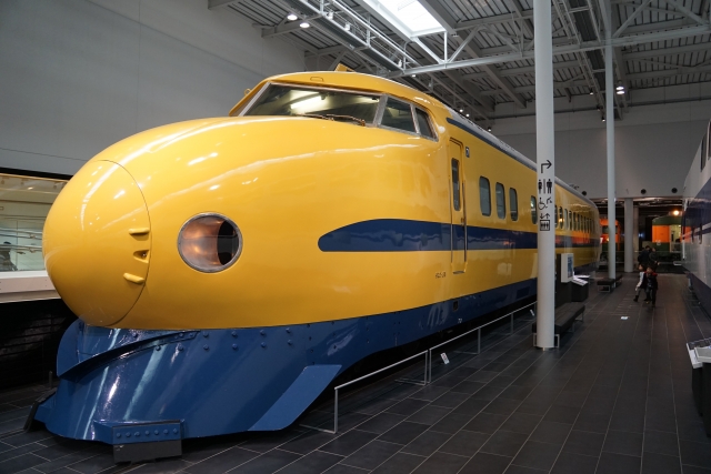 トレインパーク白山で注目されているポイントのひとつがドクターイエロー（T3編成・7号車）の展示です。