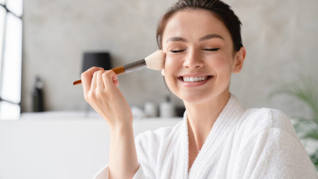 ミノン美容液オイル vs ハーバースクワラン：どちらを選ぶ？日中、メイク前の使用はどちらが使いやすい？