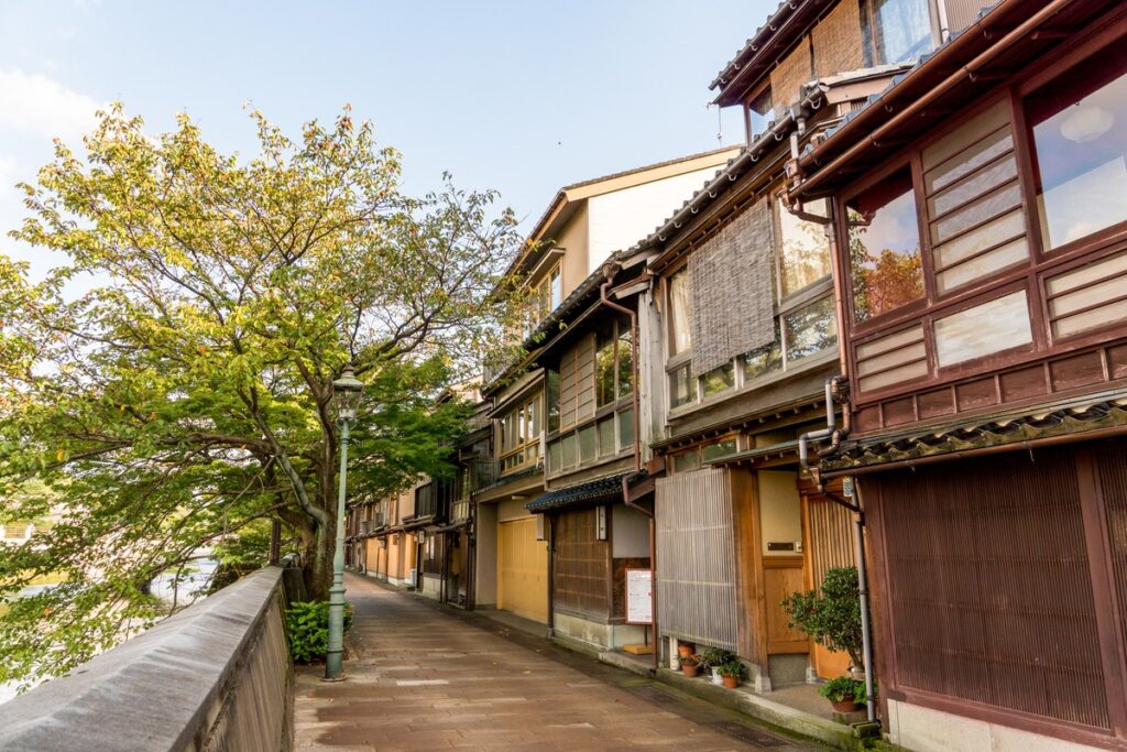金沢の穴場観光スポット：茶屋街「主計町」
