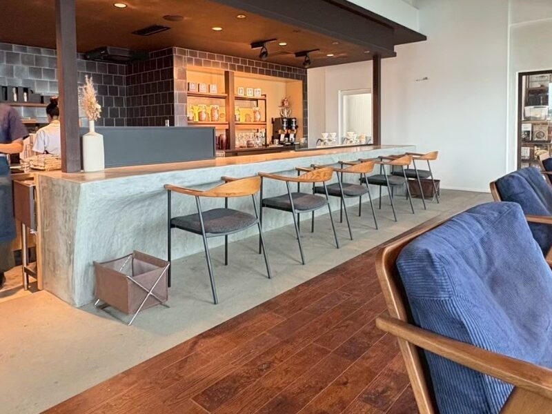 香川・直島のおすすめカフェ③海の景色も楽しめる「直島コーヒー」