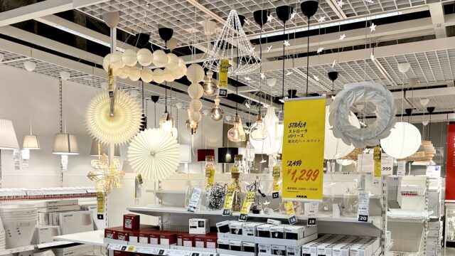 クリスマス商品がすでにセールで安い