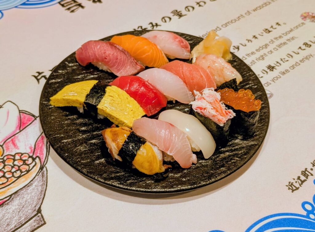 絶対外せない王道観光スポット5選：海の幸とローカルグルメの宝庫「近江町市場」