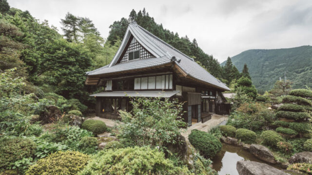 築150年の名家「大家」(大家 | NIPPONIA 小菅 源流の村)を改修