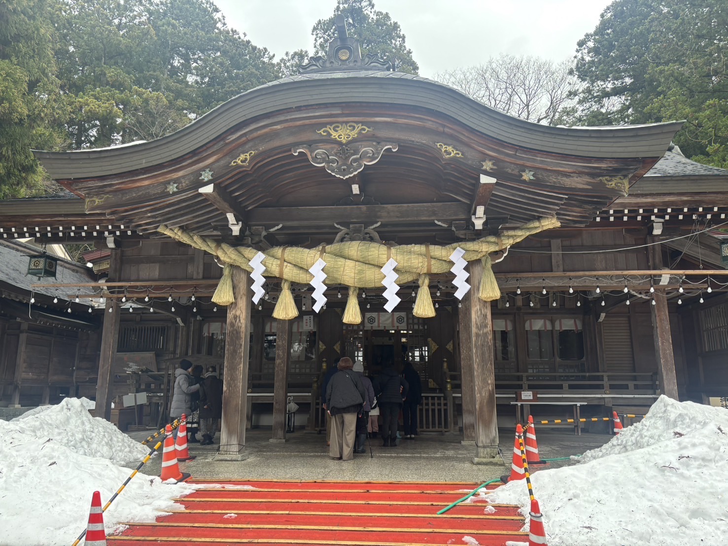 白山比咩神社とは
