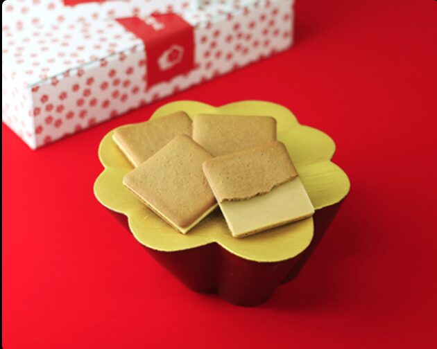 【山梨名物・信玄餅】出張で知っておきたい定番から進化系スイーツ13選⑤桔梗信玄餅ラングドシャ