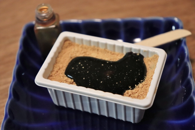 【山梨名物・信玄餅】出張で知っておきたい定番から進化系スイーツ13選①桔梗信玄餅