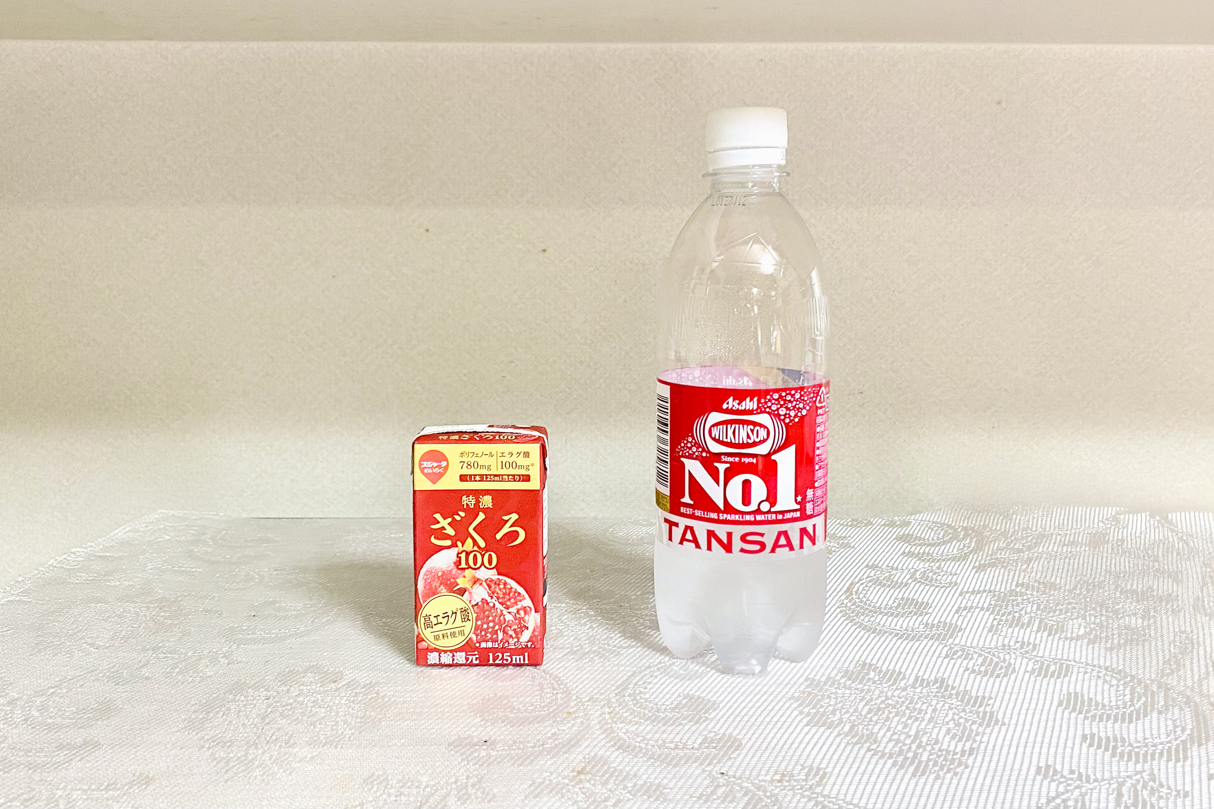 スジャータ特濃100のおすすめの飲み方　ザクロジュース×炭酸水