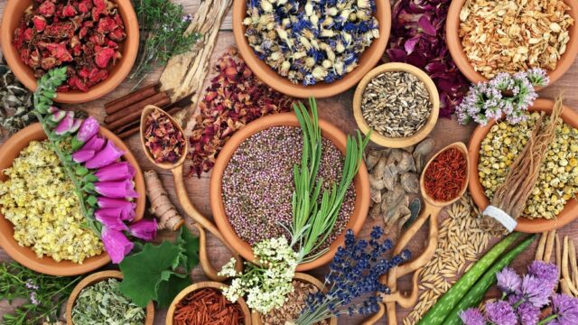 ザクロエラグ酸はサプリで取るのが効果的