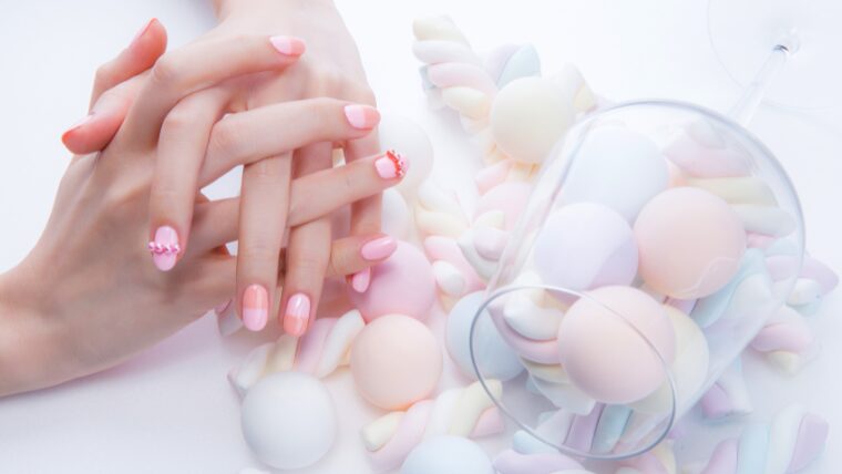 ジェルアレルギー　発症した理由　「マニキュア感覚」が招いた無防備な行動